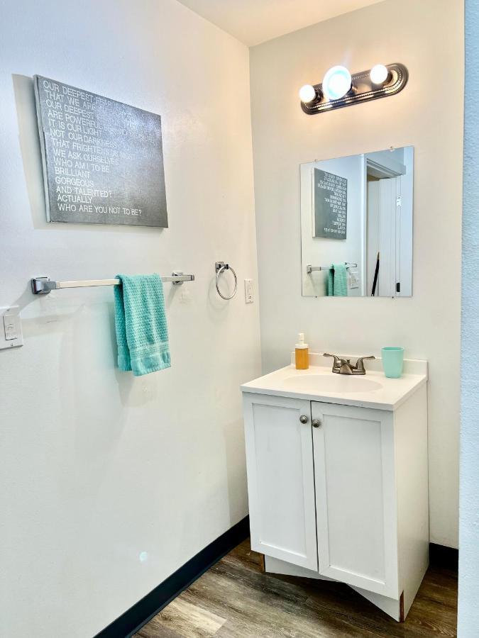 Private Room With Shared Bathroom On The 1St Floor 10 Minutes Walk To University Of Washington Seattle Zewnętrze zdjęcie