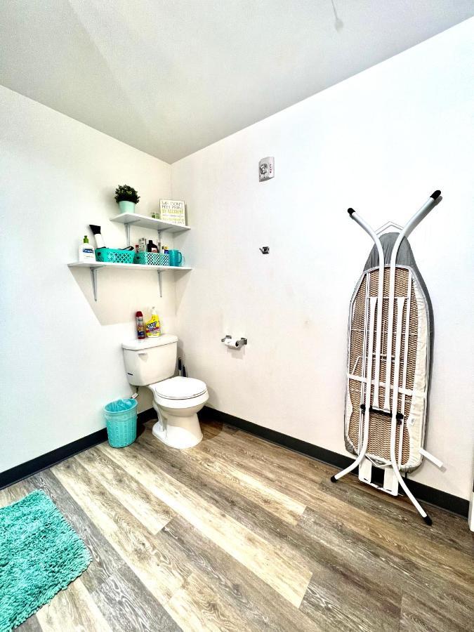 Private Room With Shared Bathroom On The 1St Floor 10 Minutes Walk To University Of Washington Seattle Zewnętrze zdjęcie