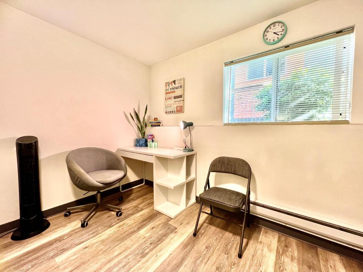 Private Room With Shared Bathroom On The 1St Floor 10 Minutes Walk To University Of Washington Seattle Zewnętrze zdjęcie